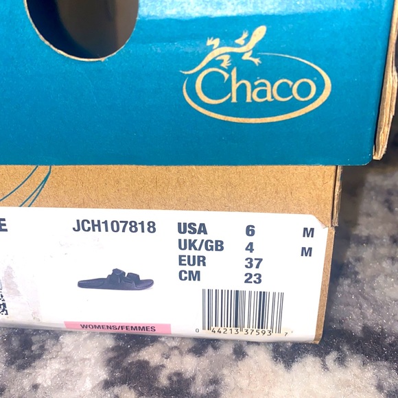 Women’s Chaco black Chillos slide size 6 - Picture 2 of 3